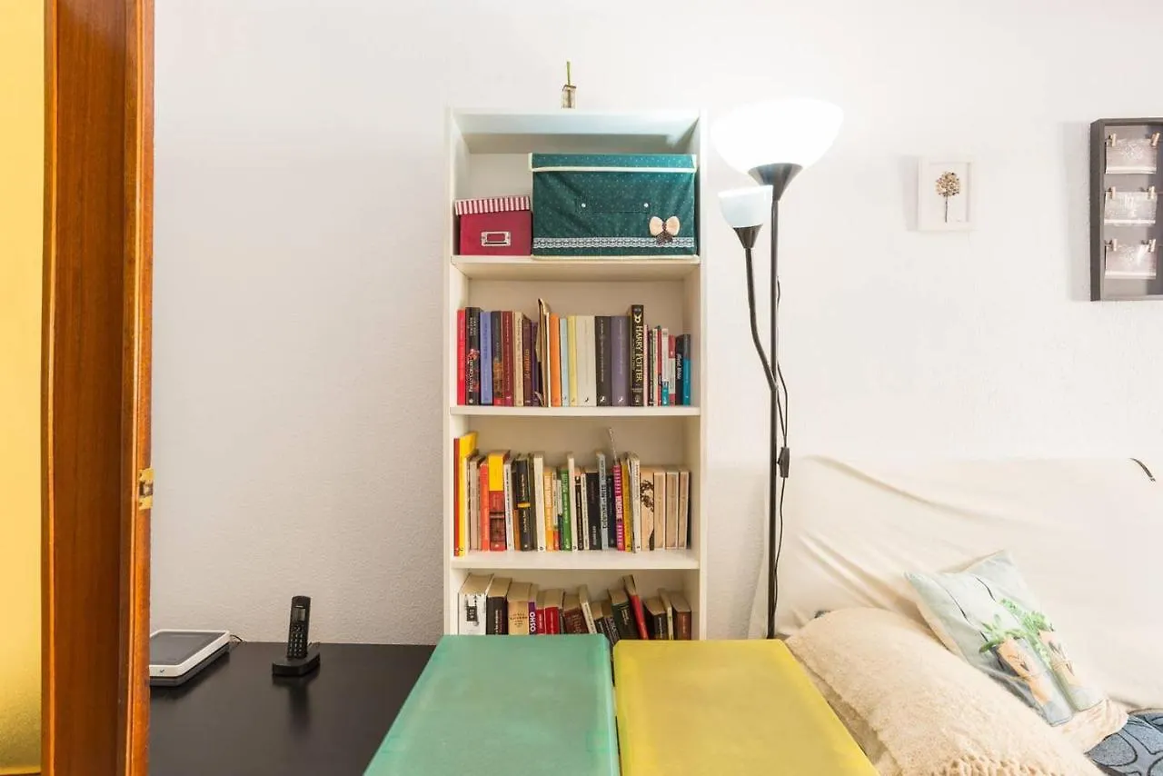 House Fata Apartment Malaga 0*,